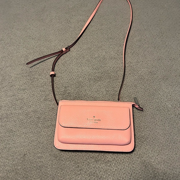 Kate Spade Leila Small Crossbody Bag - Picture 7 of 9